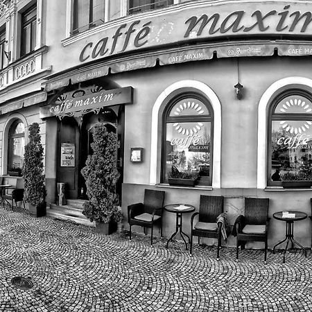 Hotel Maxim Frýdek-Místek Екстериор снимка
