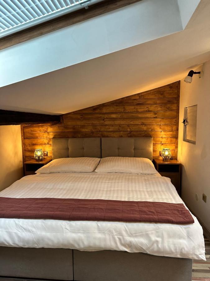 Hotel Maxim Frýdek-Místek Екстериор снимка