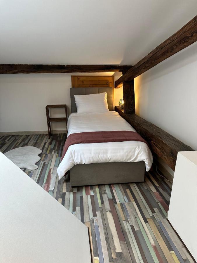 Hotel Maxim Frýdek-Místek Екстериор снимка