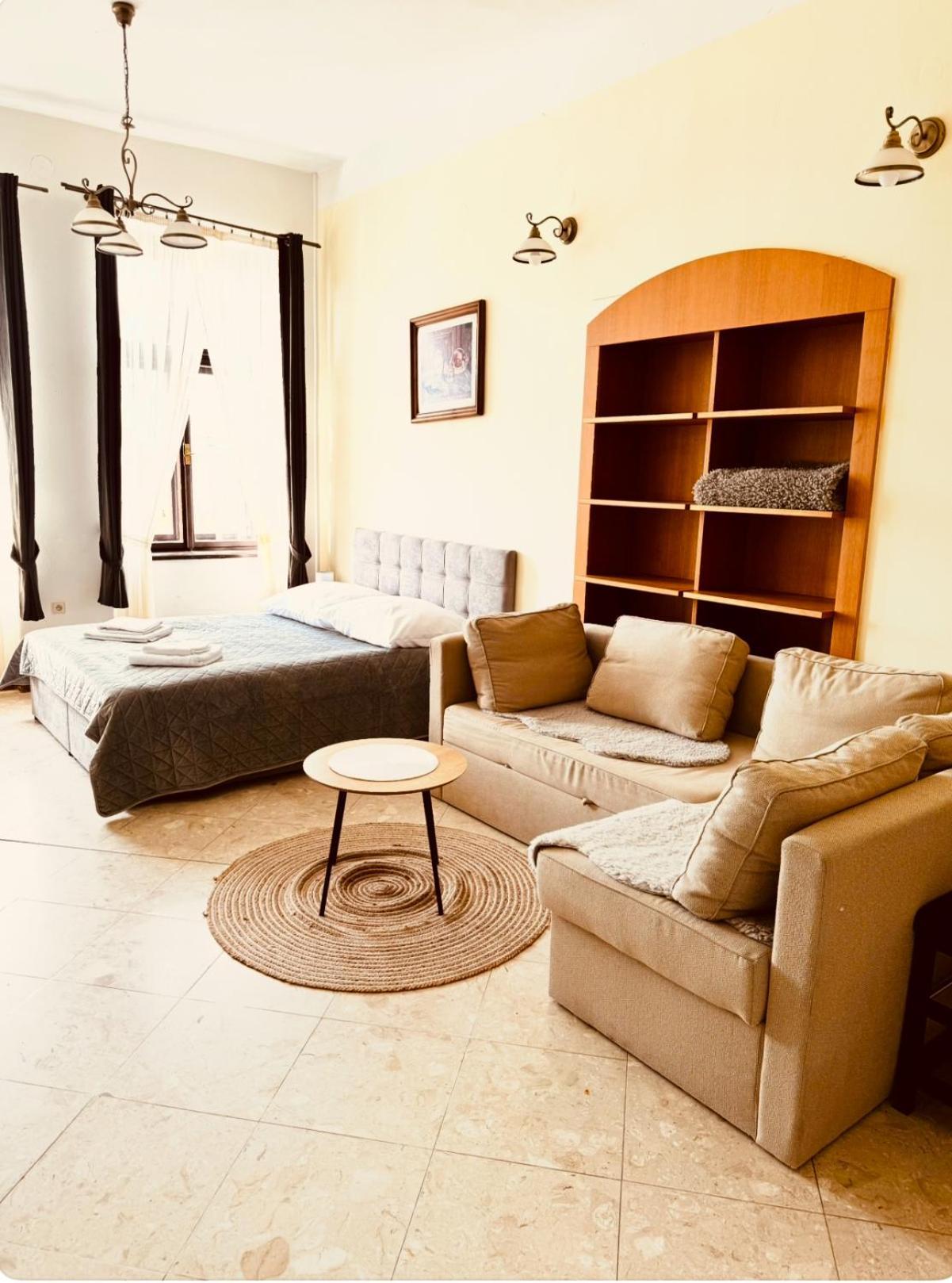 Hotel Maxim Frýdek-Místek Екстериор снимка