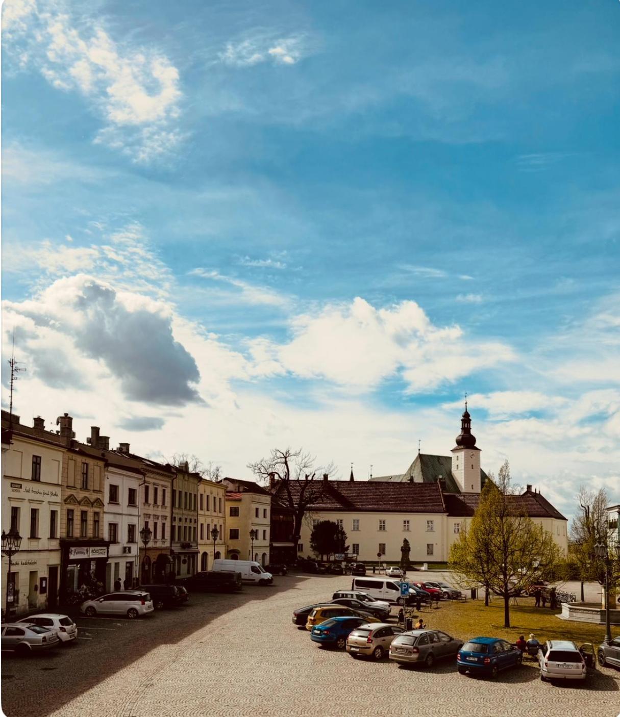 Hotel Maxim Frýdek-Místek Екстериор снимка
